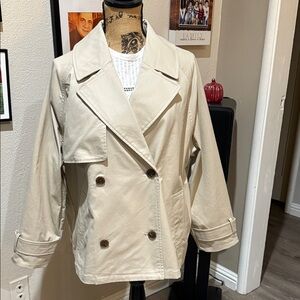 Old Navy Women's Tan Double-Breasted Trench Coat style jacket